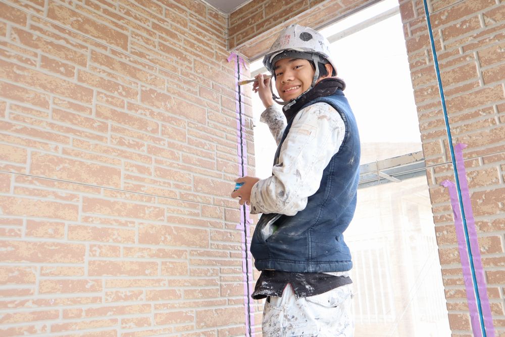 目地やサッシ廻りのコーキング工事