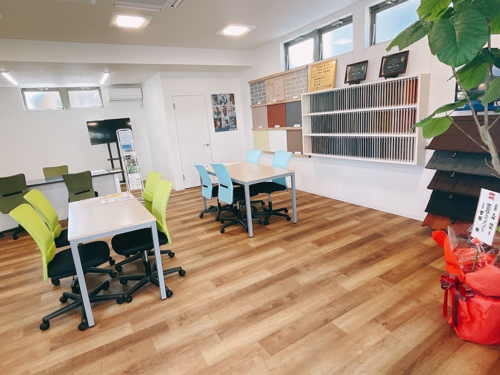 ⑼地域に根付いた地元の職人直営店です。