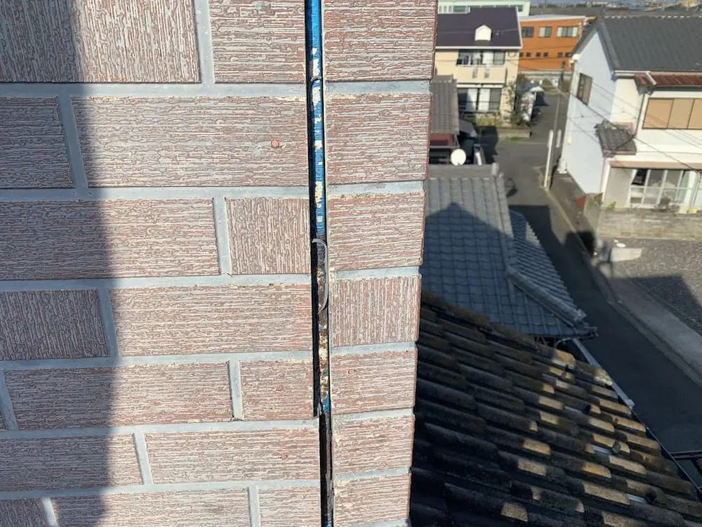 紫外線や風雨の外壁塗装への影響