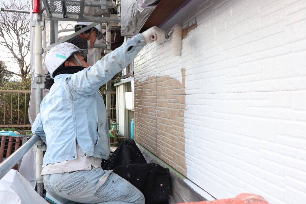 塗装作業（下塗り・中塗り・上塗り）の相場