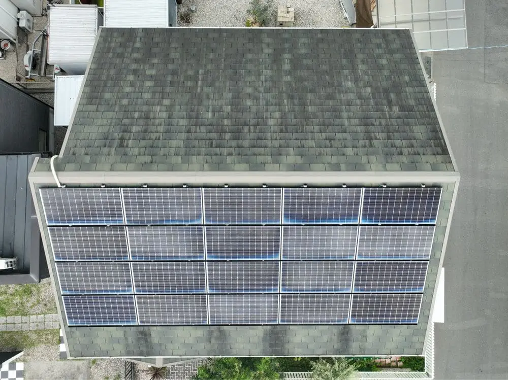 ソーラーパネル（太陽光パネル）がある屋根への注意点