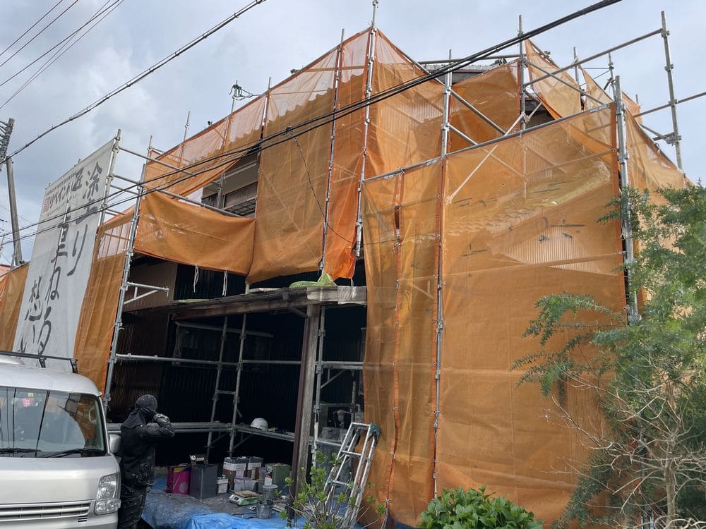 外壁塗装における足場の必要性とは？